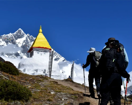 Ebc Luxury Trek Day Debuche To Dingboche